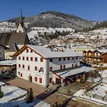 Tauern Mitterwirt 324 *