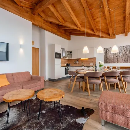 Tauern Mitterwirt 324 アパート