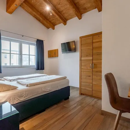 Tauern Mitterwirt 324